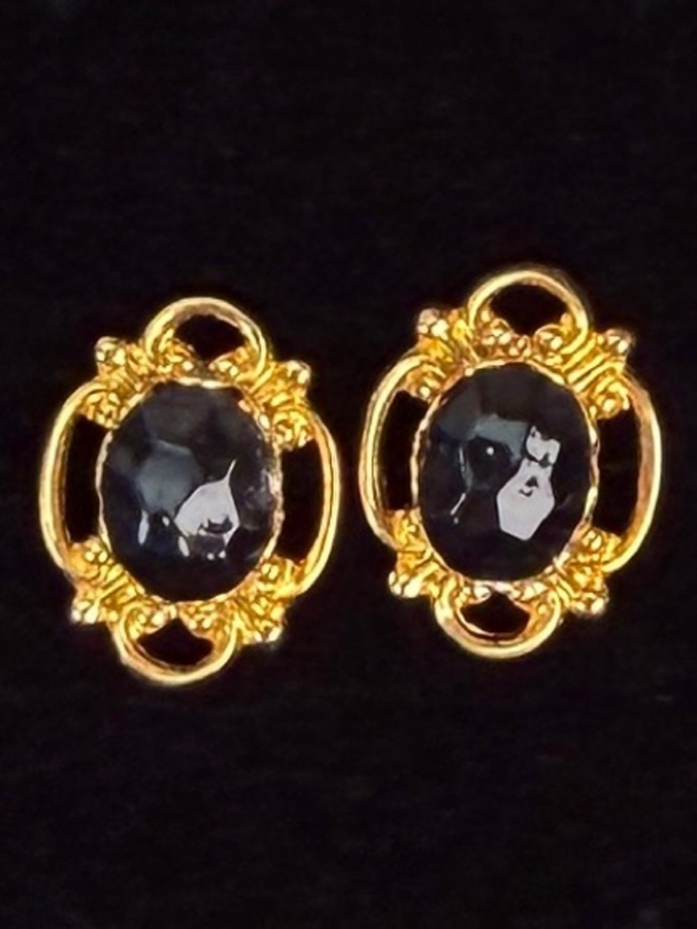 Vintage Goldtone and Black Pierced Earrings